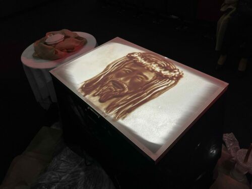 Wernisaż malowania piaskiem na szkle za nami