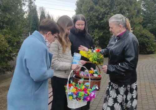 Kwesta nakielskiej fundacji w niedzielę palmową