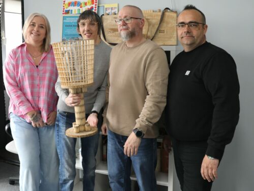 Puchar z 5 tysięcy zapałek